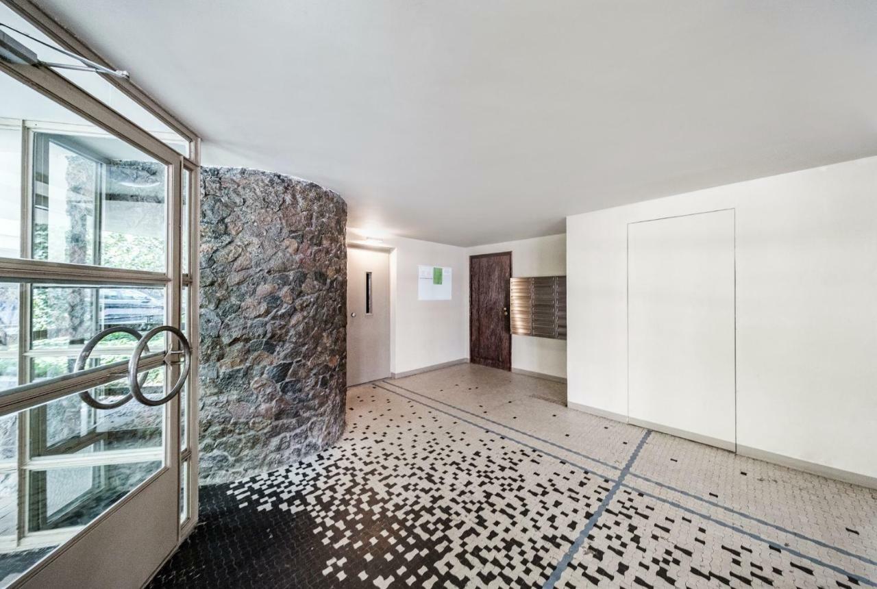 Friends Avenue Apartment Warsaw Exterior photo