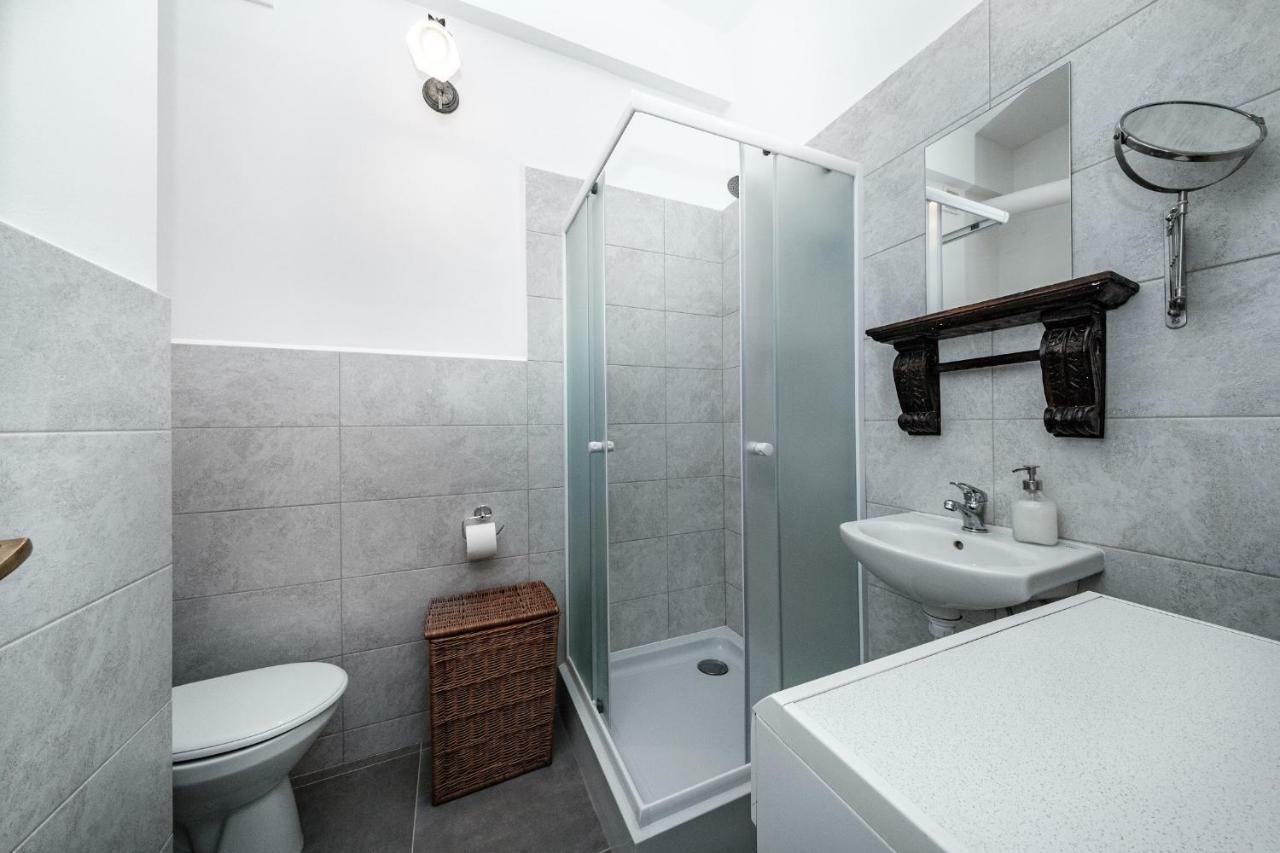 Friends Avenue Apartment Warsaw Exterior photo